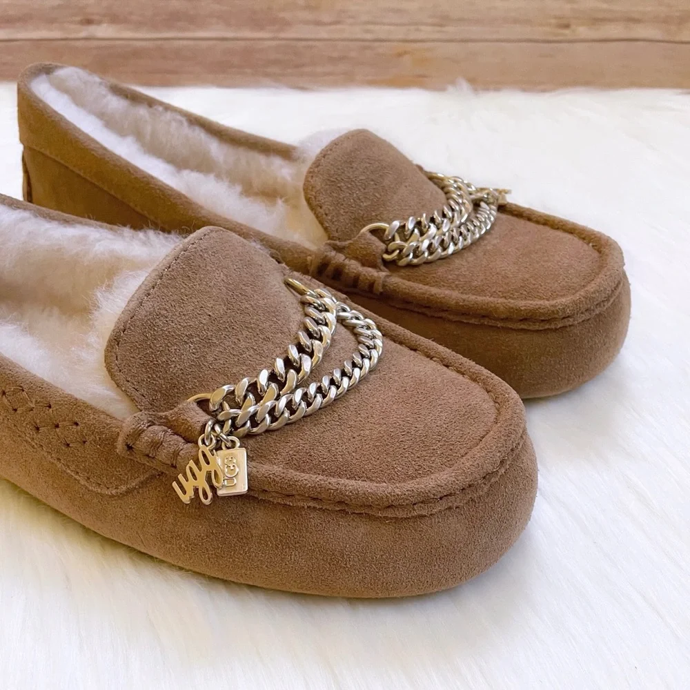 UGG Women’s Ansley Chain Chestnut Suede Slippers - Picture 2 of 8